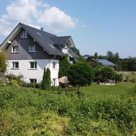 Am Obstgarten * Salem (Baden-Wurttemberg)